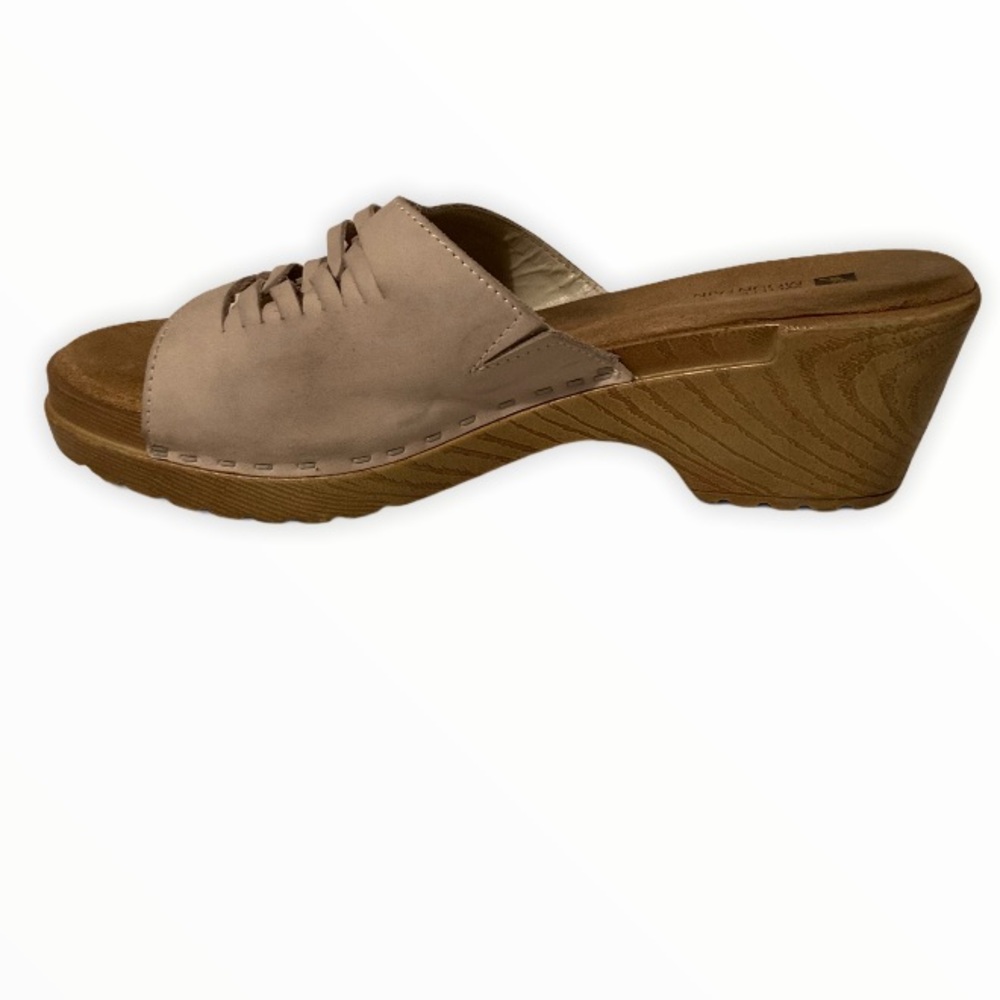 WHITE MOUNTAIN Leather Clogs Size 10W